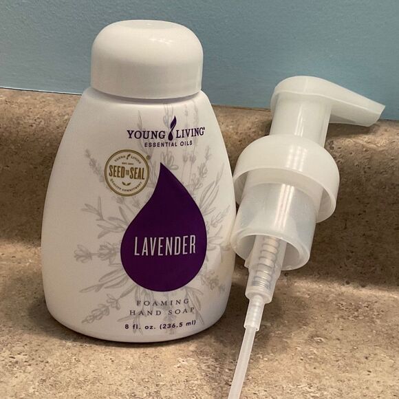 Young Living Lavender Foaming Hand Soap - Picture 2 of 6